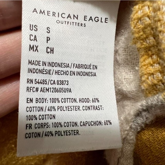 American Eagle Outfitters Yellow Hooded Shirt - Picture 3 of 5